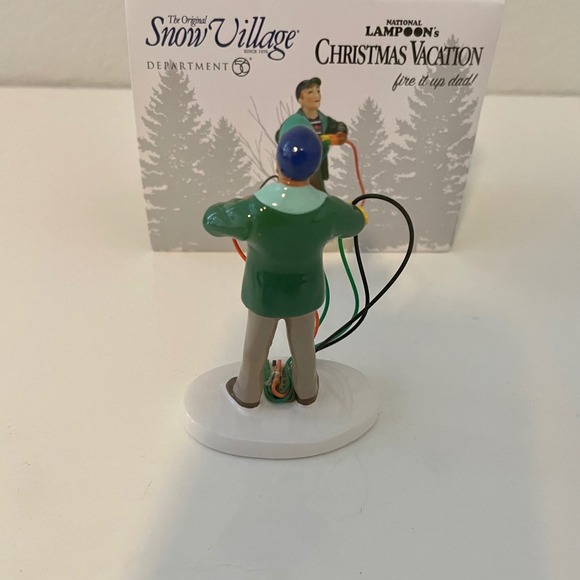 Department 56 National Lampoon's Christmas Vacation Fire It Up Dad Figurine - Picture 5 of 7